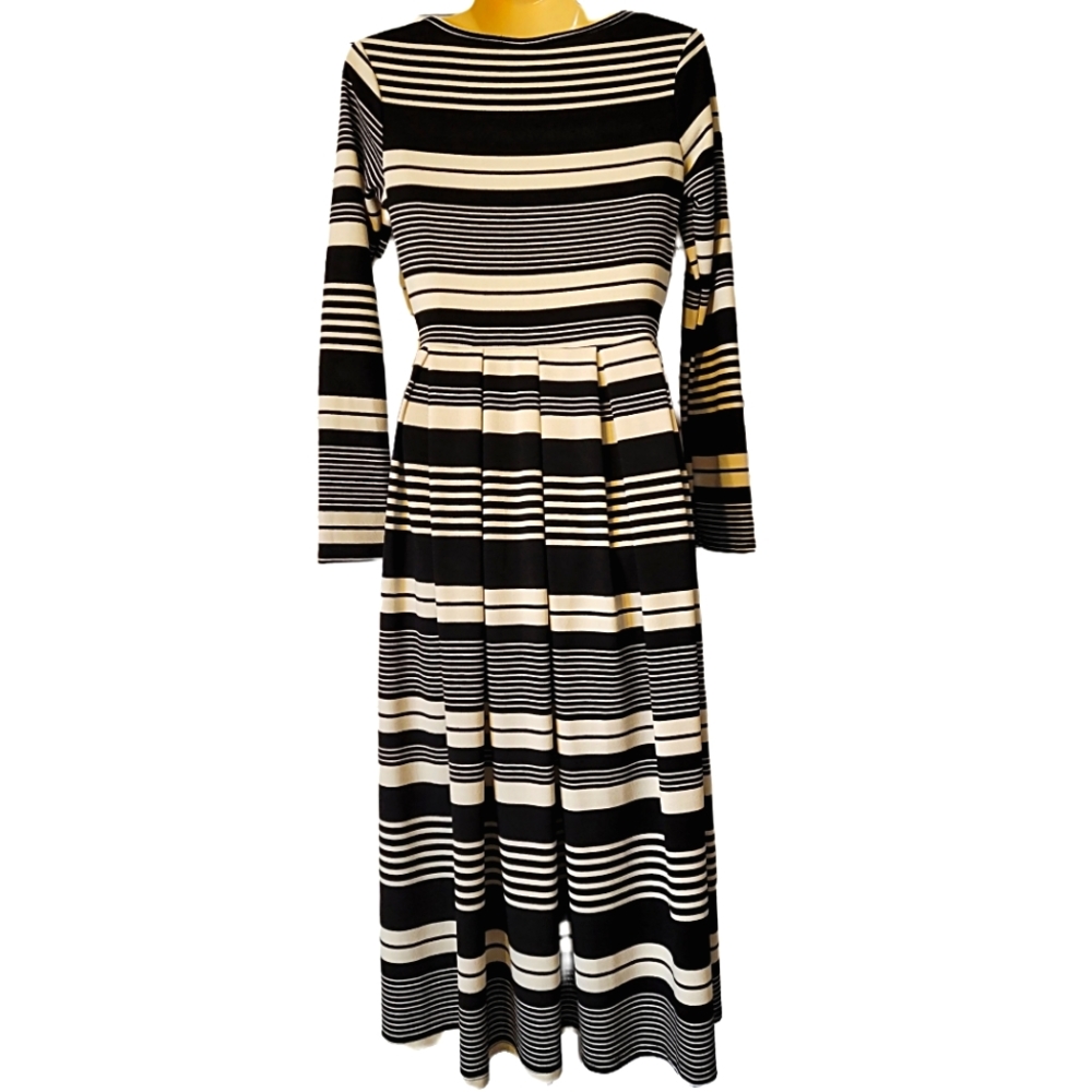 ⚜(1 MD LEFT)- BLACK STRIPE LONG SLEEVE MIDI DRESS - Picture 4 of 6
